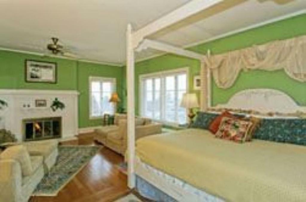 The Villa Bed & Breakfast (Adults Only) Tacoma Exterior foto