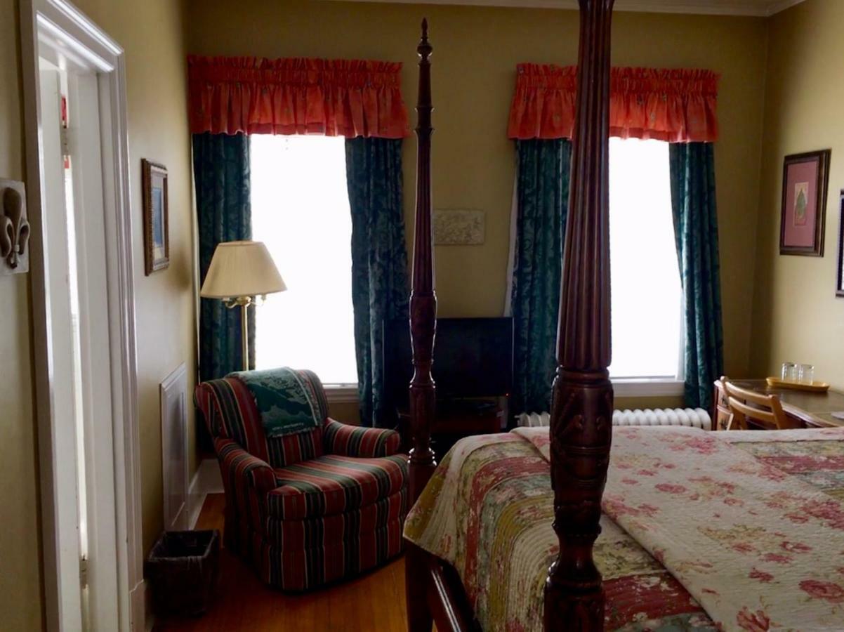 The Villa Bed & Breakfast (Adults Only) Tacoma Quarto foto